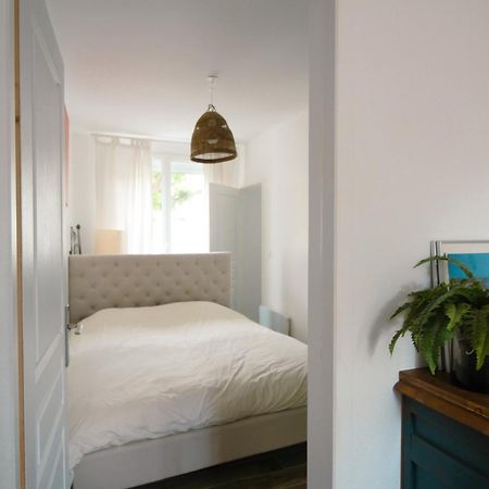 Appartement Avec Terrasse Privee, Plage A Pied サントーバン・シュル・メール エクステリア 写真